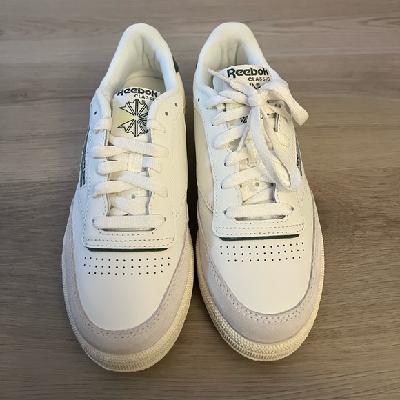 NWOT Reeboks Club C 85 sneakers - Picture 2 of 4